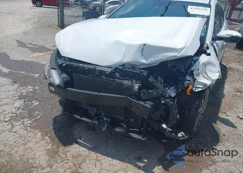 2020 Hyundai Elantra Limited из США, поврежденный, VIN 5NPD84LF0LH585851